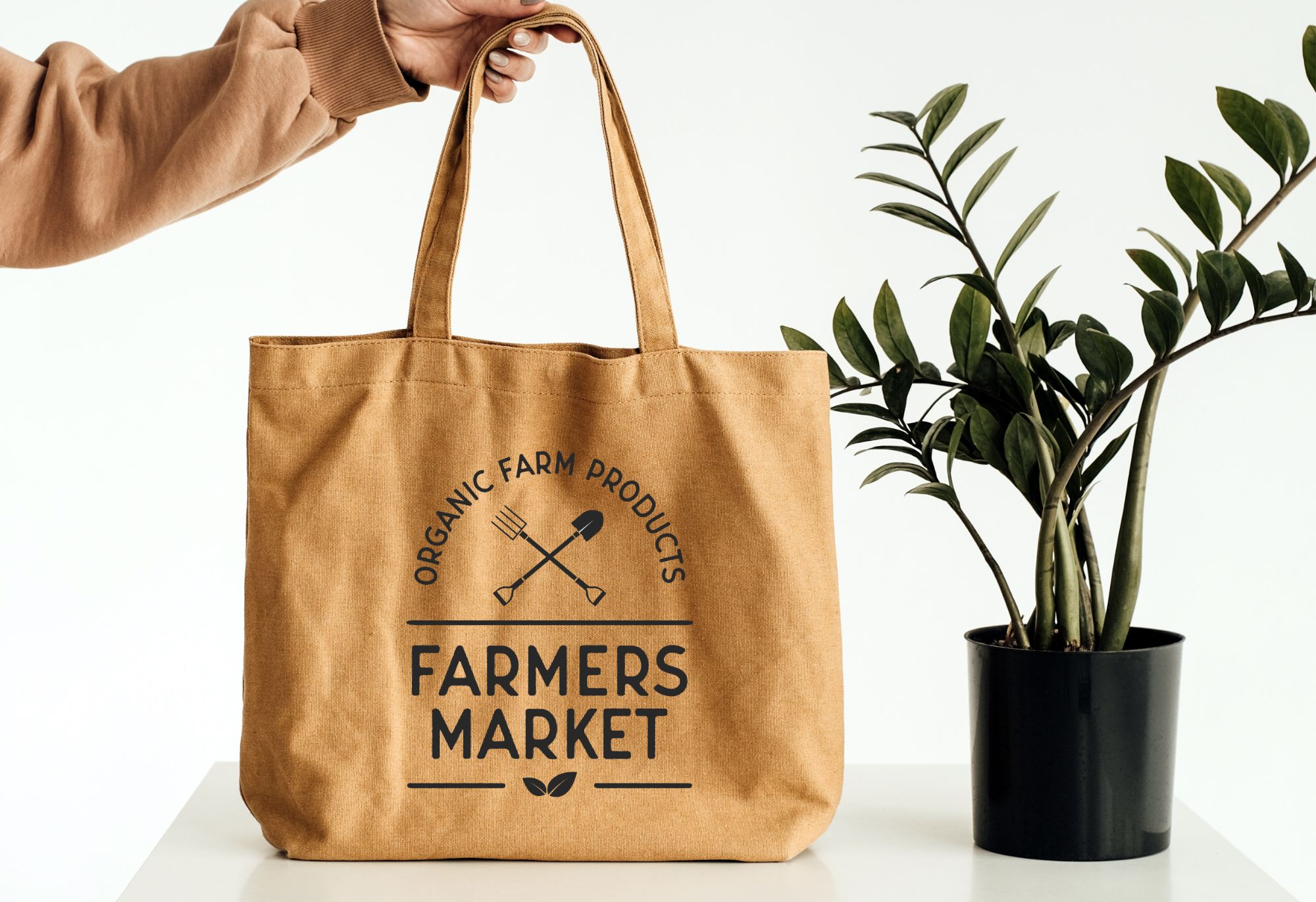 tote bag imprinted with cutom printed logo and design